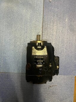 Originál Bosch Rexroth A10VO71 – Po kompletnej GO - 2
