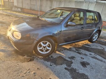 Volkswagen golf - 2