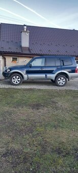 Mitsubishi Pajero - 2