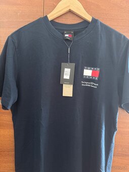 Trička Tommy Hilfiger - 2