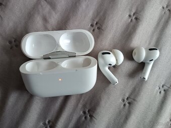 originálne Apple AirPods Pro (1. generácia) s MagSafe nabíj - 2