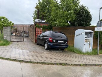chrysler voyager 2,8 crd. - 2