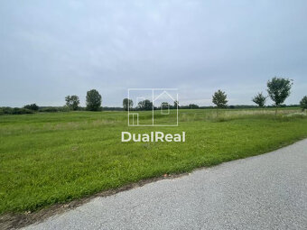 Na predaj pozemky v Hurbanove - 2