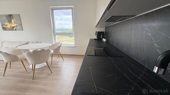 Krajný 4i byt, súkromie, svetlo, ihneď voľný - 2