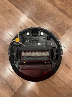 Robotický vysávač iRobot Roomba 975 - 2