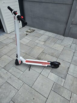 Elektrická kolobežka Hecht - 2