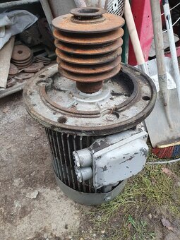 Predám elektromotor 11kw - 2