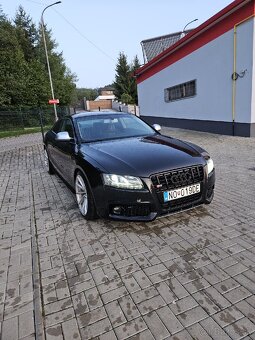 Na predaj: Audi S5 4.2 FSI V8 | 260 kW | MANUÁL | R19 | - 2