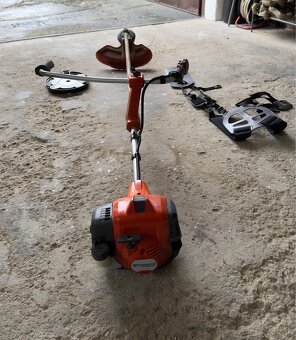 Krovinorez Husqvarna 525RX - 2