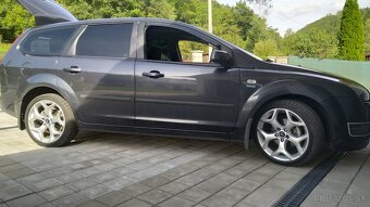FOCUS 1.6 TDCi Combi - 2