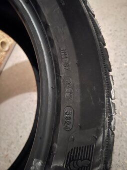 Zimné pneumatiky Michelin 245/45 R18 100V XL - 2