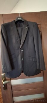 Predám  obleky - 2