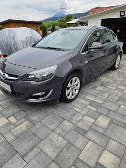 Predám opel Astru j - 2