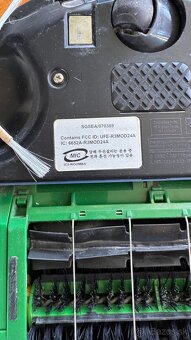 Predám robotický vysávač Irobot Roomba - 2