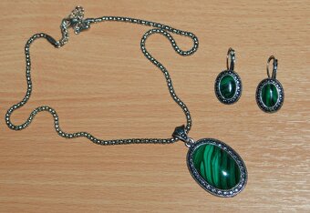 Sadá šperkov - Náhrdelník a náušnice - 2