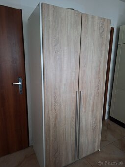 Predam skrinu ako nova. - 2