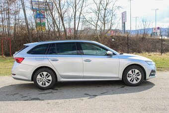 Škoda Octavia Combi 2.0 TDI SCR - 2