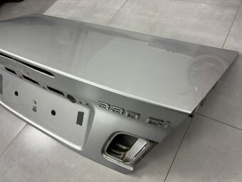 BMW E46 cabrio zadna kapota - 2