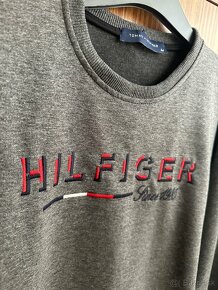 Tommy Hilfiger sveter - 2