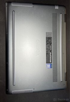 Dell Vostro 5490 - 2