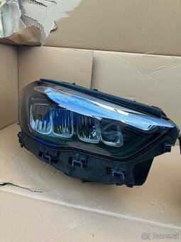 Mercedes-Benz GLA W247 B-class svetlo prave leve - 2