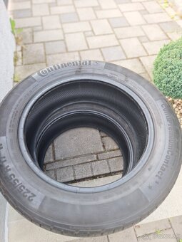 Letne pneumatiky 225/55 R17 - 2