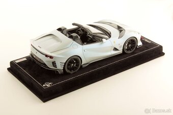 Ferrari 812 CompetizioneA | MR Collection 1/18 - 2