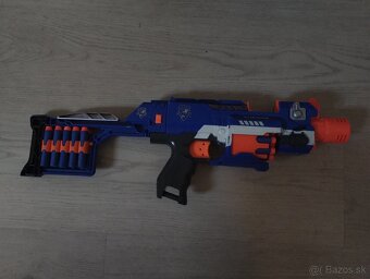Nerf elite blaster s bubnovým zásobníkom - 2