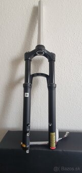 Sr Suntour Raidon 27,5" boost. - 2