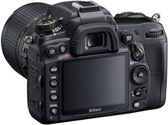 Nikon D7000 - 2