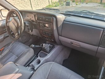 Jeep Cherokee - 2