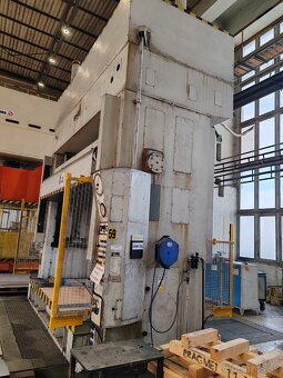 Hydraulicky tučirovací lis - 2