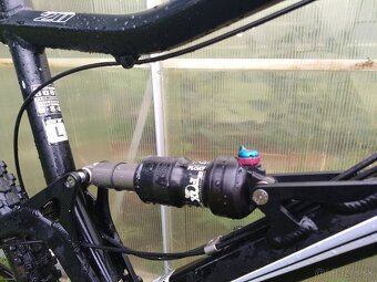 Predám Celoodpruženy MTB - GT Sensor 2.0 - 2