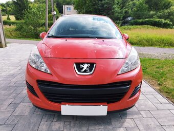 PEUGEOT 207 1.4i, r.v.: 10/2010, klíma, STK, EK do: 10/2026 - 2