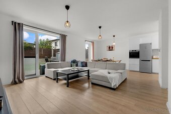 NA PREDAJ NOVOSTAVBA 3-IZBOVÉHO RODINNÉHO DOMU V STUPAVE - 2