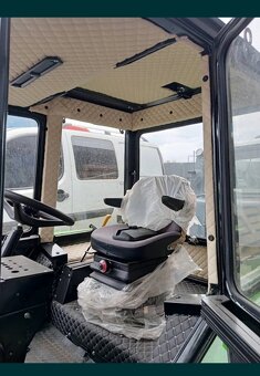 Kabína traktora MTZ - 2