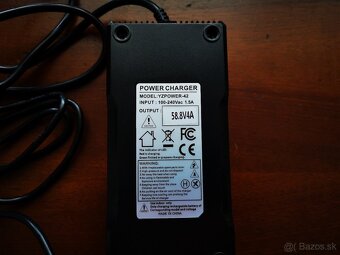 Nabíjačka pre Li-Ion batériu 52V 4A ( Li-Ion charger ) - 2