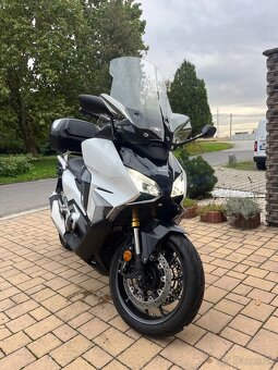Predam Honda Forza 750 znizena zimna cena - 2