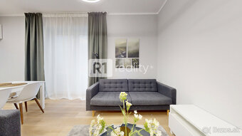 Jedinečný 3 izbový byt 64 m2+ 8 m2 balkóny + parking, Piešťa - 2