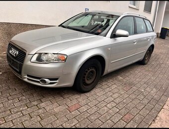 Audi A4 AVANT 2.0 bezin============================  model 2 - 2