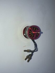 EMAX CF2812 1534KV motor + pipak k tomu - 2