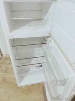 Predám chladničku Electrolux 140cm - 2