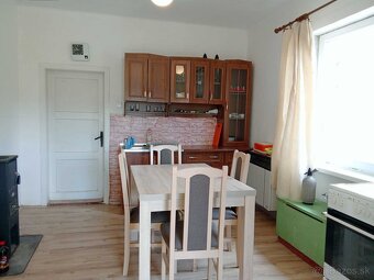 Predáme rodinný dom so záhradou v obci Dubník, okres Nové Zá - 2