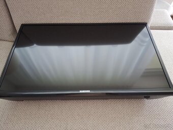 Predam 2x Samsung televizor 32” - 2