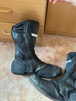 Vanucci Moto cizmy (vel. 45) - 2