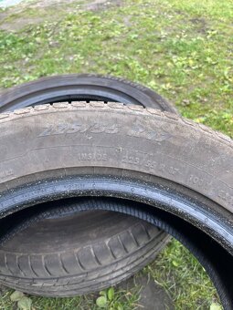 225/55r17 - 2