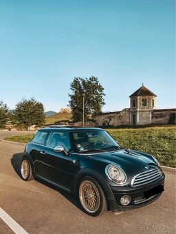 Mini Cooper One - 2