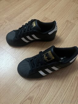 Cierne adidas superstar - 2