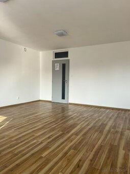 NA PRENÁJOM kancelária 25,90m2 Lipany, okres Sabinov - 2