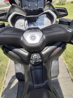 Skúter Yamaha Xmax 125 - 2